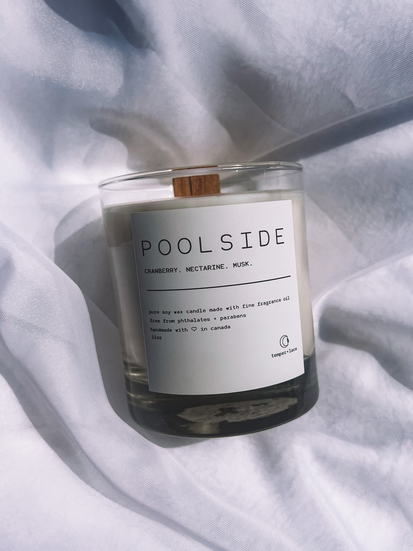 POOLSIDE