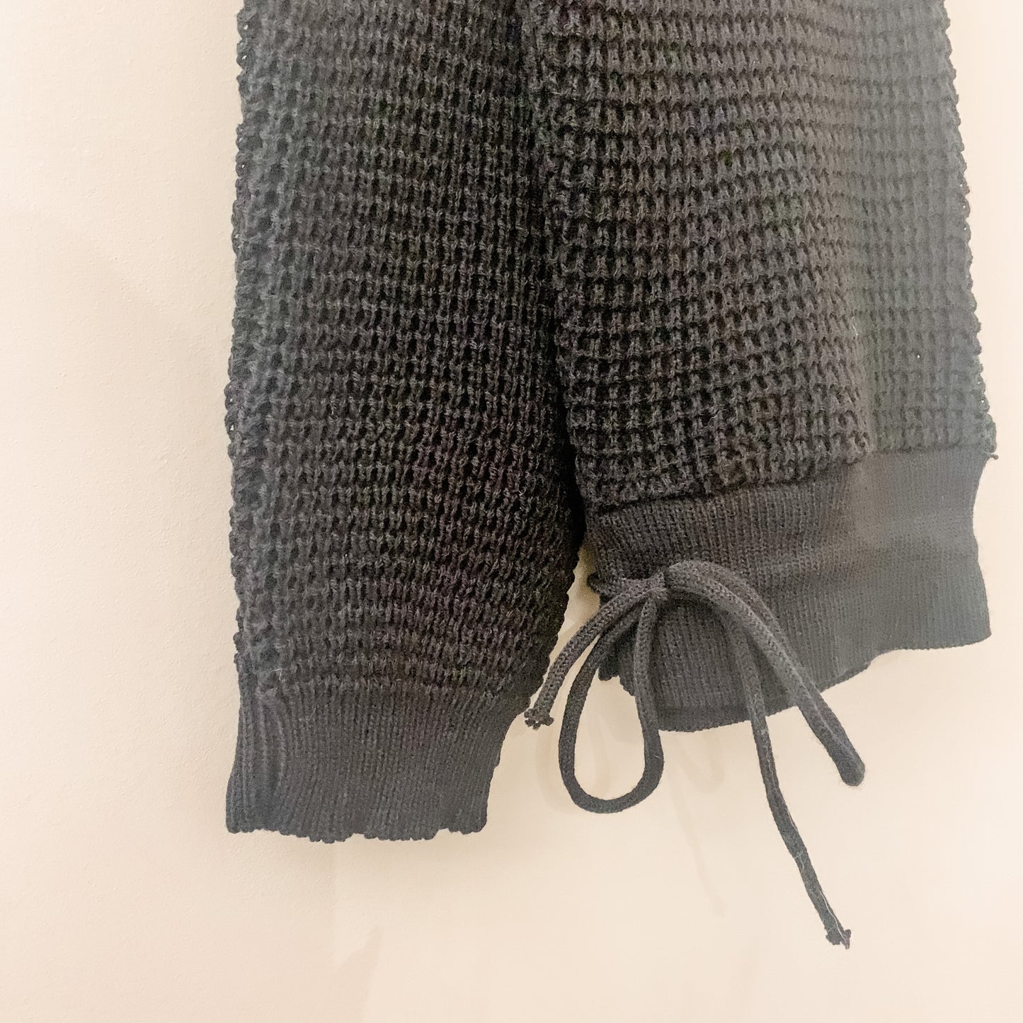 BLACK WAFFLE KNIT SET